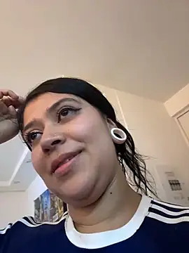 emilyjohanson: διαδικτυακό σόου στην κάμερα