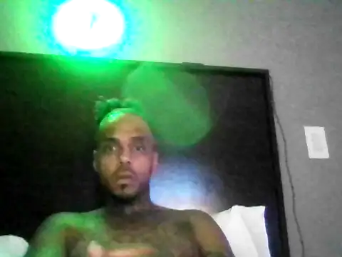 PrestonSteel Show in webcam