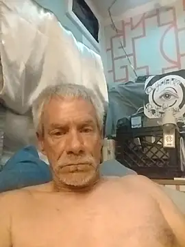 Biknight: вебкам-шоу