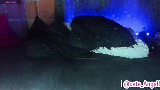 Živý XXX chat Cata-angel