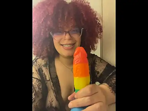 Chat XXX en directo de Leyah__