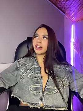 Karina16_pink 라이브 XXX 채팅