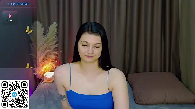 Chatroom XXX en direct de JennyJordans