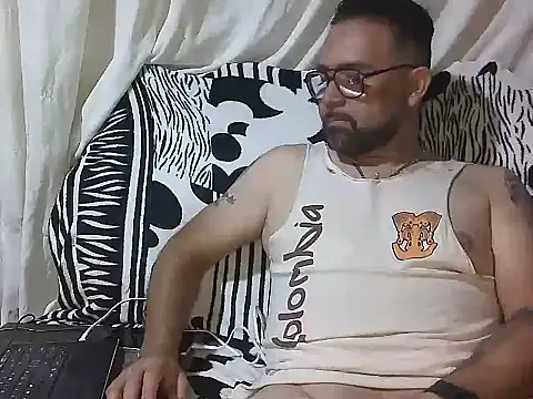 Вебкам-шоу CarlossexVen