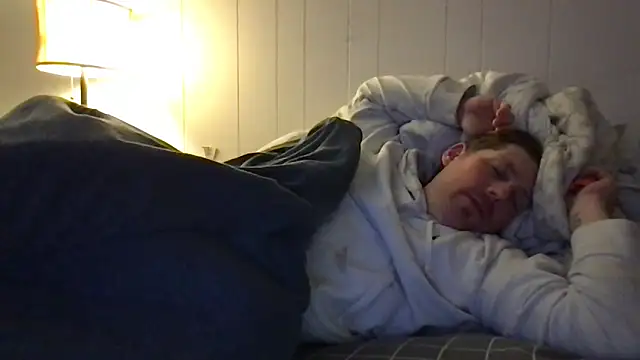 9VOLTT: απευθείας συνομιλία ΧΧΧ