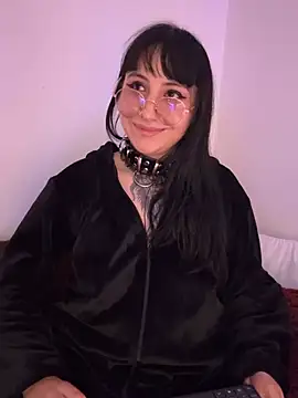 Ravenna666_ Live XXX-Chat