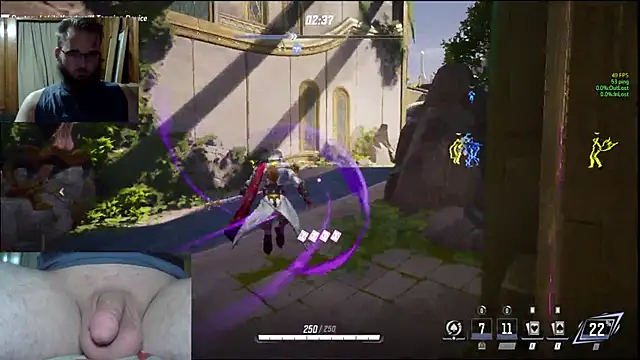 bear8t: διαδικτυακό σόου στην κάμερα