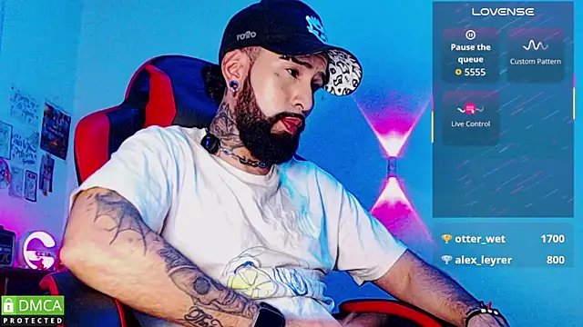 Czat XXX na żywo – Diilanhott