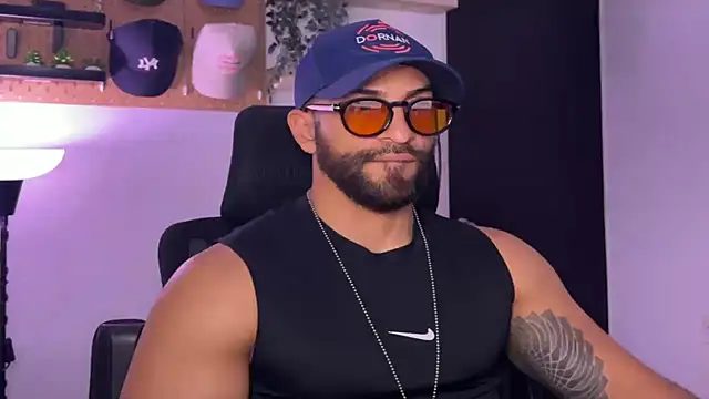 SamDornan51 Webcamshow