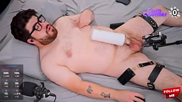 jax_luna Show in webcam