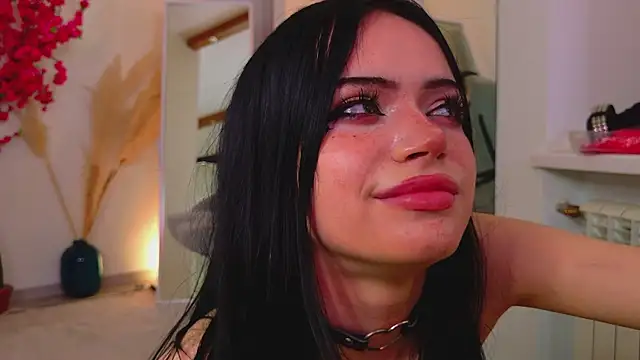 Pertunjukan Kamera Web Dark_Diva