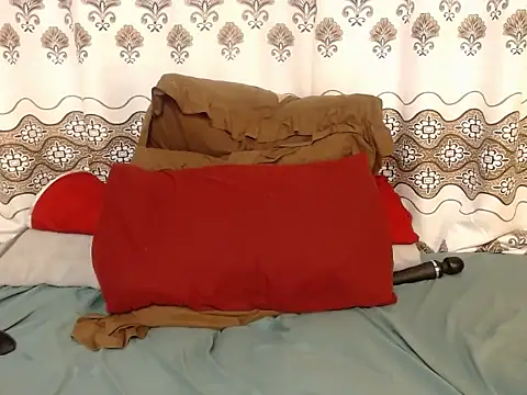 XXX chat uživo modela Karishma99_