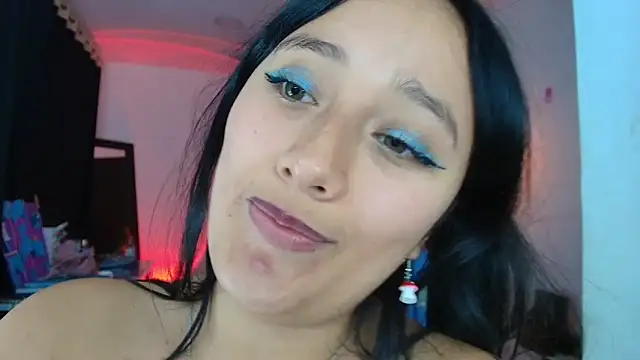 Hinata_21_'s Live XXX Chat