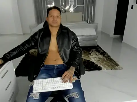 master_leather Show Webcam