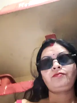 โชว์เว็บแคมของ Kashish-Love