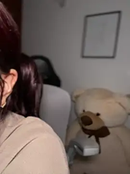 Zarahs_Blare1's Live XXX Chat