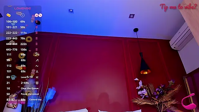 Mayzzie Chat XXX live