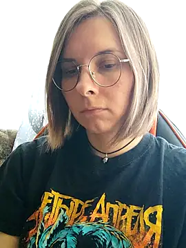 Chat +18 de Aashikalaa ao vivo