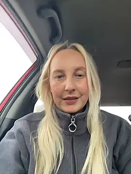 Chat +18 de MerlinDave ao vivo