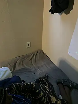 SideGhost's Webcam Show