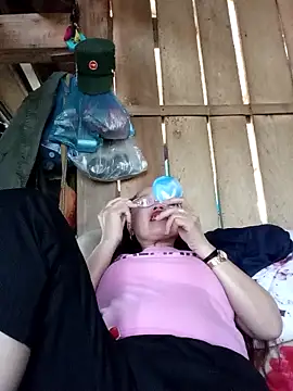 Agnes-baby 现场XXX聊天