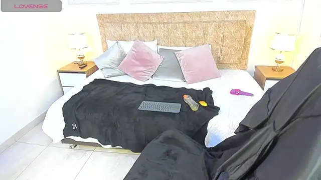 lula__loven Webbikameraesitys