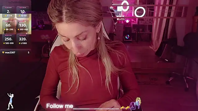 AnnieGOld_ live XXX chat