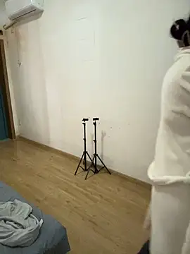 xiiuuff18 Chat XXX live