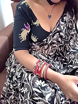 Czat XXX na żywo – Roja-Telugu777