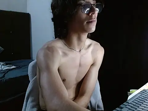 VAZAK's Live XXX Chat