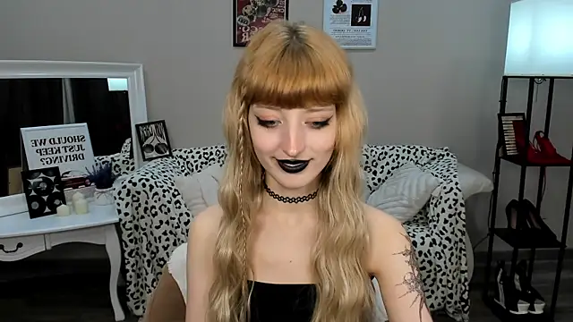 Show de MistyMarlo na webcam