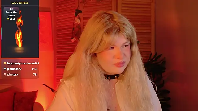 LilithNlsn Adlı Modelin Canlı XXX Sohbeti