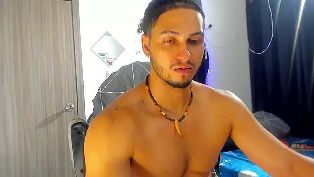 Chat +18 de Kris_Khalifa69 ao vivo