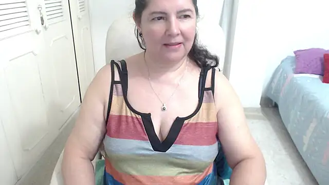 leonela_69 Live XXX-Chat