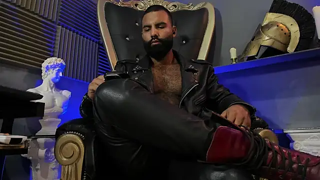 Онлайн чат XXX BeardAndrew