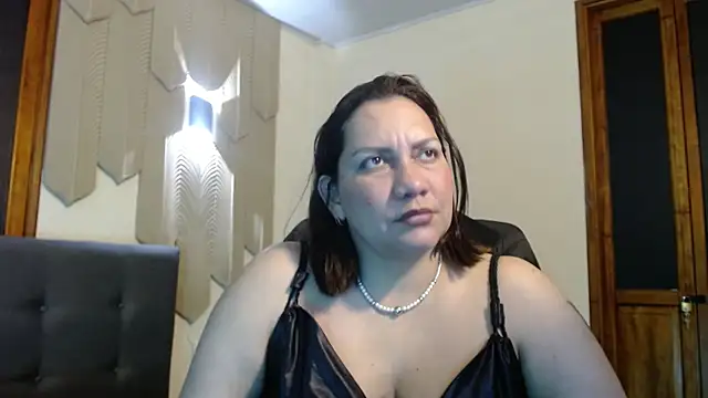 แชท XXX สดของ mia_coral1