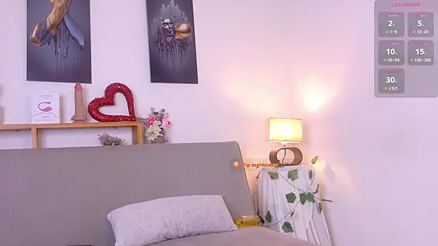 Živý XXX chat nairagold_