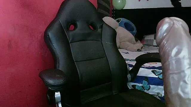 Chat XXX en directo de charlotedoll