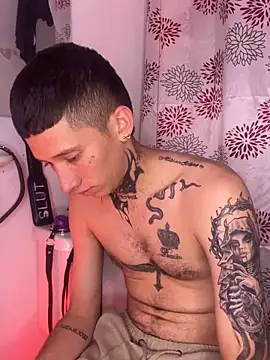 alexhotnice Show in webcam
