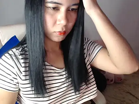 TransPetite1 Webcam show