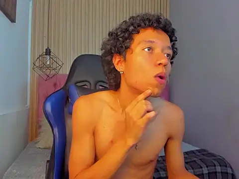 NobaCortez – Kamerová šou