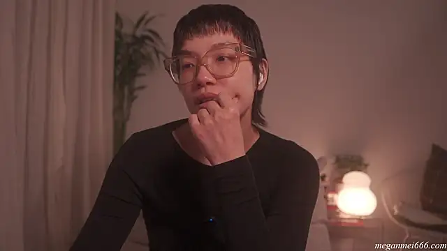 Czat XXX na żywo – meganmei666