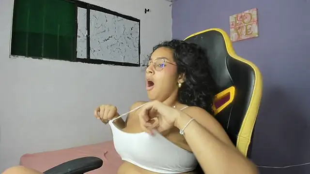 emily_stars1 Pertunjukan Webcam