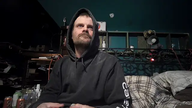 charactrzero: απευθείας συνομιλία ΧΧΧ