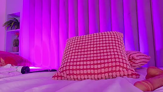 Czat XXX na żywo – CristalCornner_