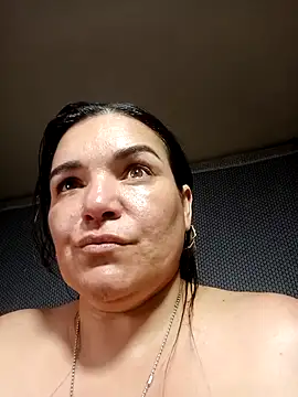 Zuleyka_69 Show in webcam