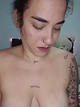 Melina-54's Live XXX Chat