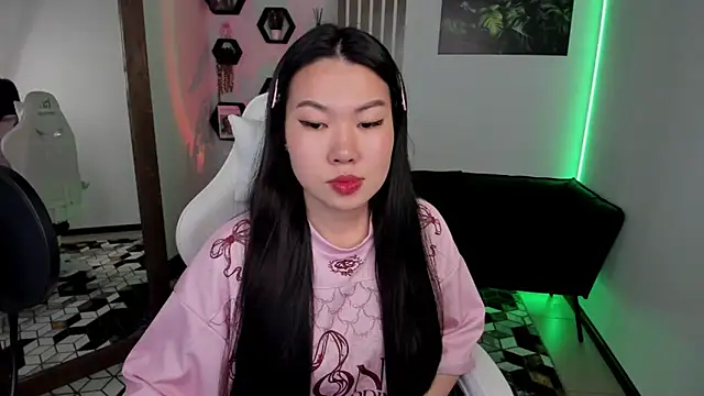 LunaPurrr's Live XXX Chat