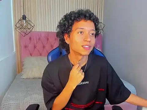 NobaCortez: вебкам-шоу