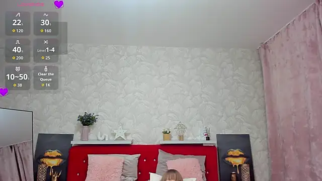 แชท XXX สดของ KattyPeachX